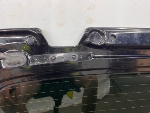 Szyba tylna Mercedes Vito W447 klapy bagażnika z ramą stelażem przyciemniona fabrycznie 2014r- Szyba tylna Mercedes Vito W447 klapy bagażnika z ramą stelażem przyciemniona fabrycznie 2014r-