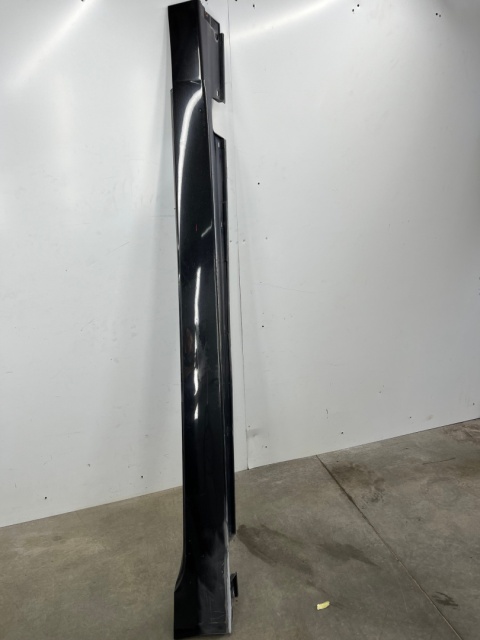 Nakładka progu BMW 5 E60 E61 prawa listwa próg zewnętrzny 7033760 Nakładka progu BMW 5 E60 E61 prawa listwa próg zewnętrzny 7033760
