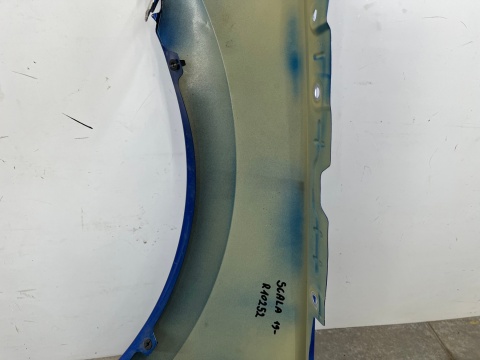 Błotnik Skoda Scala I 19r.-> prawy przedni prawy przód Błotnik Skoda Scala I 19r.-> prawy przedni prawy przód