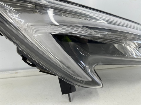 Lampa reflektor Nissan Juke I Lift 14-19r. lewa przednia kierunkowskaz światło do jazdy dziennej 90049101 Lampa reflektor Nissan Juke I Lift 14-19r. lewa przednia kierunkowskaz światło do jazdy dziennej 90049101