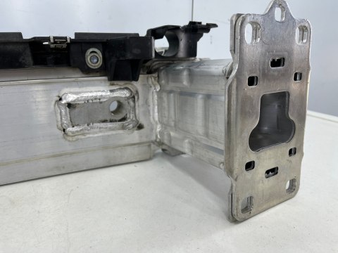 Belka zderzaka Porsche 911 VIII 992 przednie wzmocnienie ślizg absorber pianka 2019r.-> 992807108j 992807665d 992807139a Belka zderzaka Porsche 911 VIII 992 przednie wzmocnienie ślizg absorber pianka 2019r.-> 992807108j 992807665d 992807139a