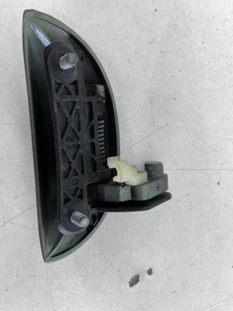 Klamka Citroen C1 Toyota Aygo I Peugeot 107 05-14r. 3d 5d zewnętrzna rączka uchwyt drzwi przednia tylna prawa Klamka Citroen C1 Toyota Aygo I Peugeot 107 05-14r. 3d 5d zewnętrzna rączka uchwyt drzwi przednia tylna prawa