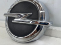 Klamka Opel Corsa E przycisk znaczek emblemat mikrostyk klapy bagażnika 563697283