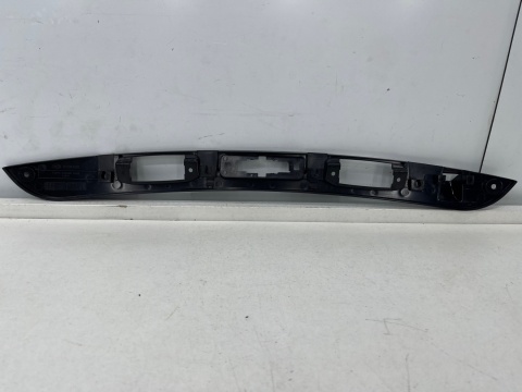 Listwa Kia Sportage 3 III 10-15r. blenda nakładka klapy bagażnika na kamerę 87311-3w010 Listwa Kia Sportage 3 III 10-15r. blenda nakładka klapy bagażnika na kamerę 87311-3w010