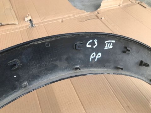 Listwa Citroen C3 III 3 nakładka rant nadkola błotnika prawa przednia 2016r.-> 9812088580 Listwa Citroen C3 III 3 nakładka rant nadkola błotnika prawa przednia 2016r.-> 9812088580