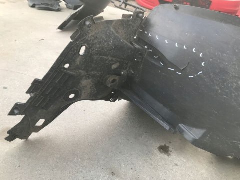 Nadkole Dacia Renault Logan I 1 + MCV kombi prawe przednie 04-12r. 638402115r Nadkole Dacia Renault Logan I 1 + MCV kombi prawe przednie 04-12r. 638402115r