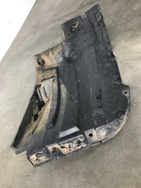 Nadkole Mitsubishi L200 LIFT Pajero Sport prawe przednie 2010-2015r. 5370B192 Nadkole Mitsubishi L200 LIFT Pajero Sport prawe przednie 2010-2015r. 5370B192