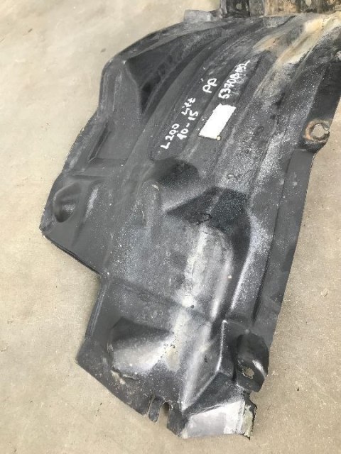 Nadkole Mitsubishi L200 LIFT Pajero Sport prawe przednie 2010-2015r. 5370B192 Nadkole Mitsubishi L200 LIFT Pajero Sport prawe przednie 2010-2015r. 5370B192
