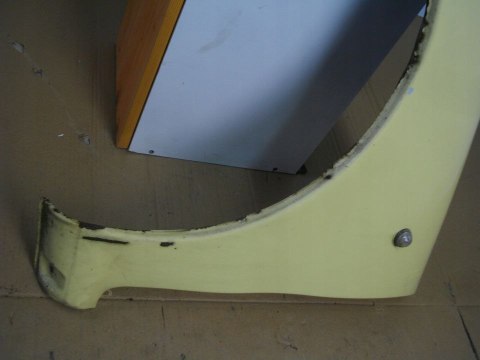 Błotnik Fiat Seicento lewy przedni żółty Błotnik Fiat Seicento lewy przedni żółty