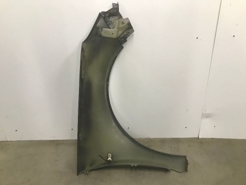Błotnik Opel Insignia A lewy przedni 2008-2017r. lift i przedlift grafit 13309866 Błotnik Opel Insignia A lewy przedni 2008-2017r. lift i przedlift grafit 13309866