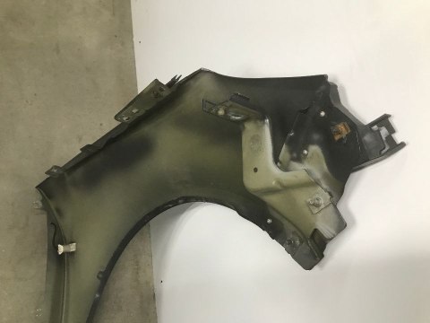 Błotnik Opel Insignia A lewy przedni 2008-2017r. lift i przedlift grafit 13309866 Błotnik Opel Insignia A lewy przedni 2008-2017r. lift i przedlift grafit 13309866
