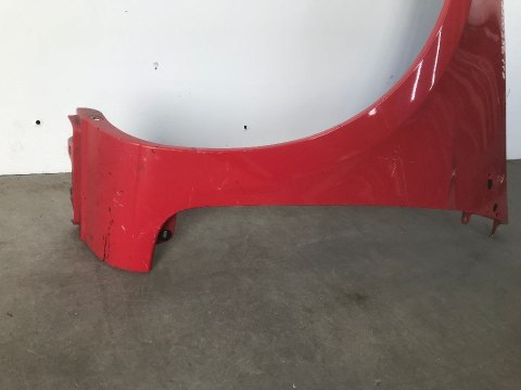 Błotnik Renault Clio 3 III lewy przedni 2005-2012r. 8200256117 Błotnik Renault Clio 3 III lewy przedni 2005-2012r. 8200256117