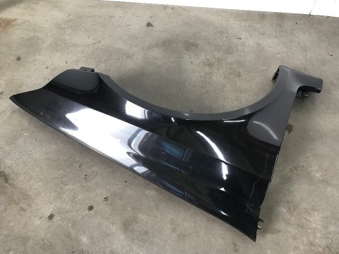 Błotnik Renault Laguna II 2 prawy przedni przedlift 01-05r. kolor NV676 Błotnik Renault Laguna II 2 prawy przedni przedlift 01-05r. kolor NV676