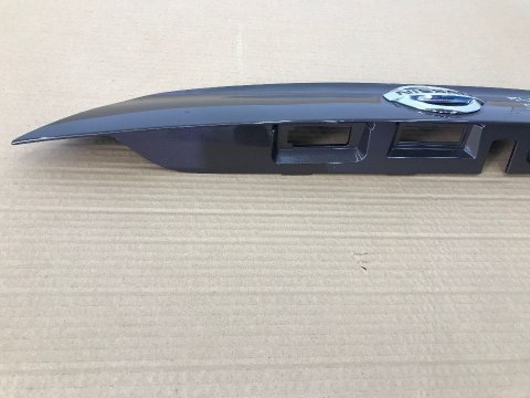 Listwa Nissan Qashqai 2 J11 blenda nakładka klapy bagażnika 2013-2021r. 908104ES Listwa Nissan Qashqai 2 J11 blenda nakładka klapy bagażnika 2013-2021r. 908104ES