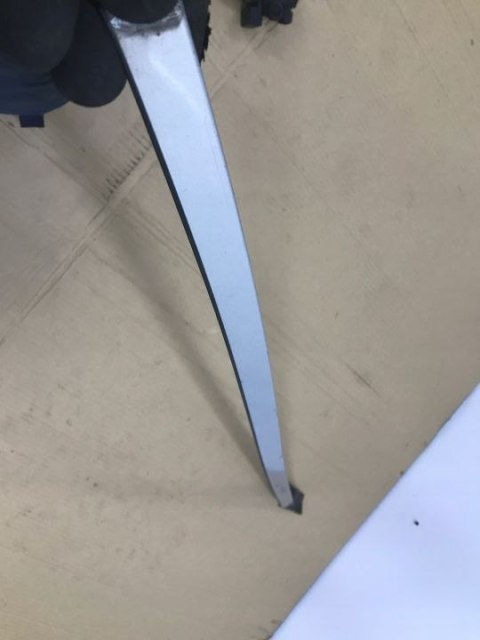 Listwa Opel Vectra C Signum nakładka zgarniająca szyby przedniej czołowej prawa lewa 2002-2008r. kolor z167 KOMPLET Listwa Opel Vectra C Signum nakładka zgarniająca szyby przedniej czołowej prawa lewa 2002-2008r. kolor z167 KOMPLET