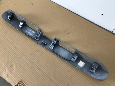 Listwa Peugeot 5008 I blenda nakładka klapy bagażnika 14-19r. 9684414777 Listwa Peugeot 5008 I blenda nakładka klapy bagażnika 14-19r. 9684414777