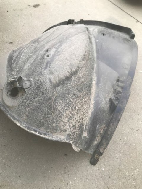 Nadkole DACIA Renault LOGAN MCV I kombi lewe tylne 2004-2012r. 8200848949 Nadkole DACIA Renault LOGAN MCV I kombi lewe tylne 2004-2012r. 8200848949
