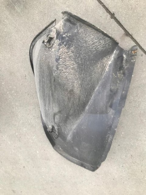 Nadkole DACIA Renault LOGAN MCV I kombi prawe tylne 2004-2012r. 8200848950 Nadkole DACIA Renault LOGAN MCV I kombi prawe tylne 2004-2012r. 8200848950