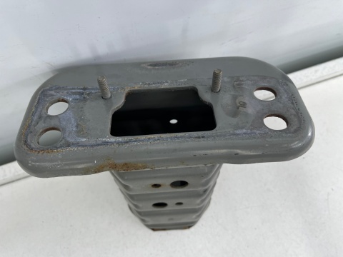 Belka zderzaka Toyota Verso-S Subaru Trezia przednie lewe wzmocnienie belki strefa zgniotu 10-17r. Belka zderzaka Toyota Verso-S Subaru Trezia przednie lewe wzmocnienie belki strefa zgniotu 10-17r.