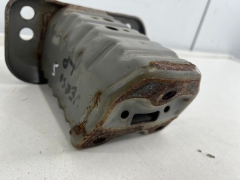 Belka zderzaka Toyota Verso-S Subaru Trezia przednie lewe wzmocnienie belki strefa zgniotu 10-17r. Belka zderzaka Toyota Verso-S Subaru Trezia przednie lewe wzmocnienie belki strefa zgniotu 10-17r.