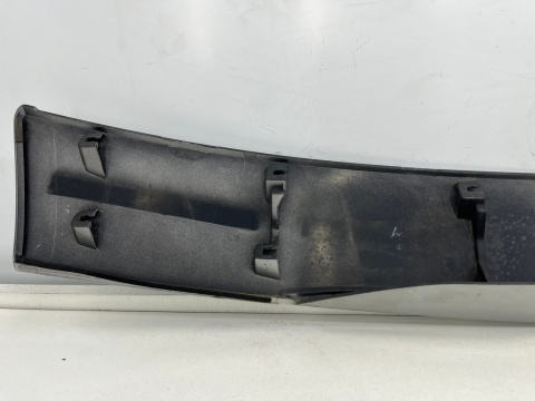 Listwa Mitsubishi Eclipse Cross 18-21r. przedlift blenda nakładka klapy bagażnika 5817A275ZZ Listwa Mitsubishi Eclipse Cross 18-21r. przedlift blenda nakładka klapy bagażnika 5817A275ZZ