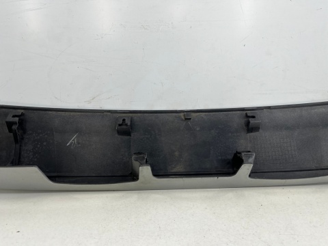 Listwa Mitsubishi Eclipse Cross 18-21r. przedlift blenda nakładka klapy bagażnika 5817A275ZZ Listwa Mitsubishi Eclipse Cross 18-21r. przedlift blenda nakładka klapy bagażnika 5817A275ZZ