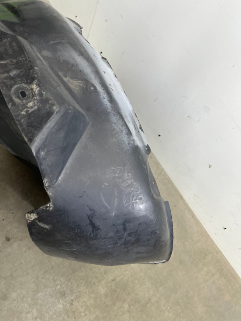 Nadkole Volkswagen Passat B5 96-05r. prawe przednie prawy przód osłona 3B0809962 Nadkole Volkswagen Passat B5 96-05r. prawe przednie prawy przód osłona 3B0809962