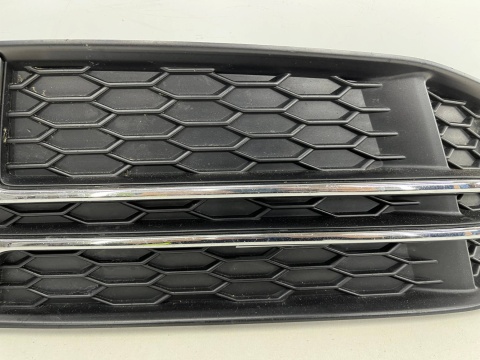Atrapa Audi A4 B9 S-line kratka zderzaka prawa chrom 15-23r. ORYGINALNA 8w0807682f Atrapa Audi A4 B9 S-line kratka zderzaka prawa chrom 15-23r. ORYGINALNA 8w0807682f