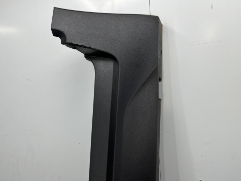 Nakładka progu Opel Crossland X 17r.- prawa listwa próg zewnętrzny 13482064 Nakładka progu Opel Crossland X 17r.- prawa listwa próg zewnętrzny 13482064
