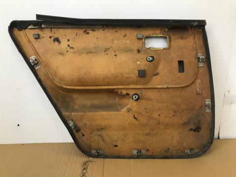 Tapicerka Mazda 323F BG GT 89-94 boczek drzwi komplet Tapicerka Mazda 323F BG GT 89-94 boczek drzwi komplet