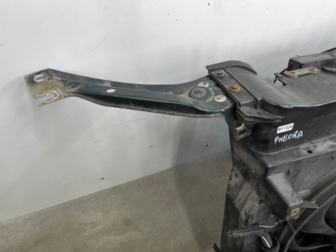 Pas przedni Peugeot 807 Citroen C8 Ulysse Phedra wiatraki chłodnice klimy wody intercooler wzmocnienie 2.0hdi Pas przedni Peugeot 807 Citroen C8 Ulysse Phedra wiatraki chłodnice klimy wody intercooler wzmocnienie 2.0hdi