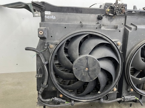 Pas przedni Peugeot 807 Citroen C8 Ulysse Phedra wiatraki chłodnice klimy wody intercooler wzmocnienie 2.0hdi Pas przedni Peugeot 807 Citroen C8 Ulysse Phedra wiatraki chłodnice klimy wody intercooler wzmocnienie 2.0hdi